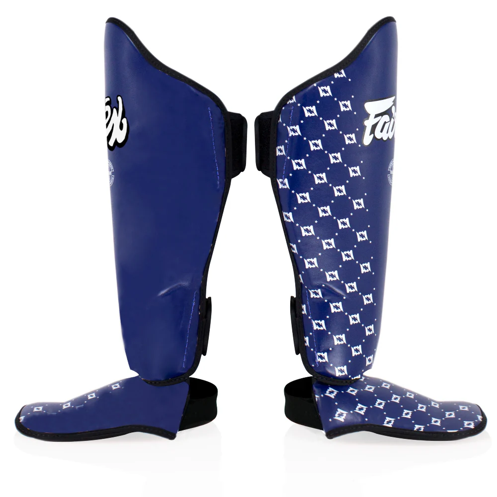 Caneleiras Fairtex Competição SP5 com proteção para os pés Azul  - Image 4